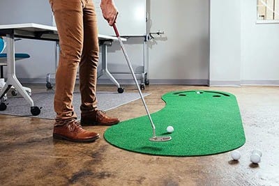 PUTT-A-BOUT Par Three Golf Putting Green