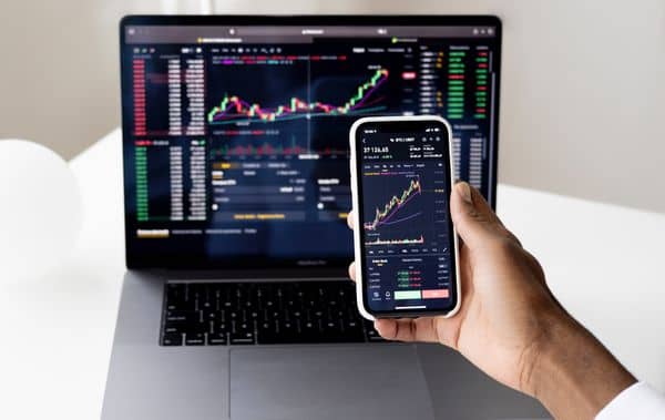 5 Best Stock Apps To Invest and Get Daily Returns