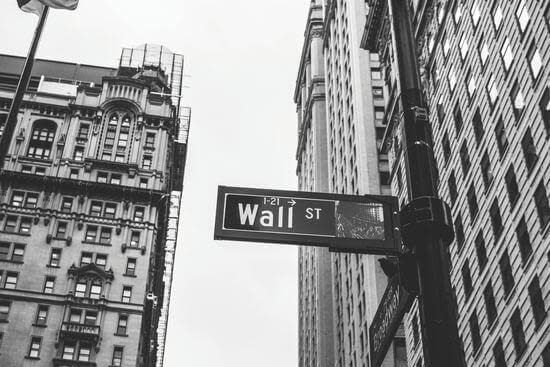 investing in index funds