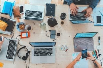 Start a drop servicing side hustle for less than $100
